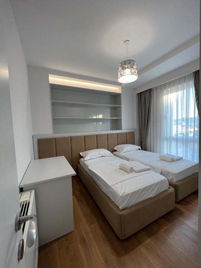 Blanc 7 Tirana Exterior foto